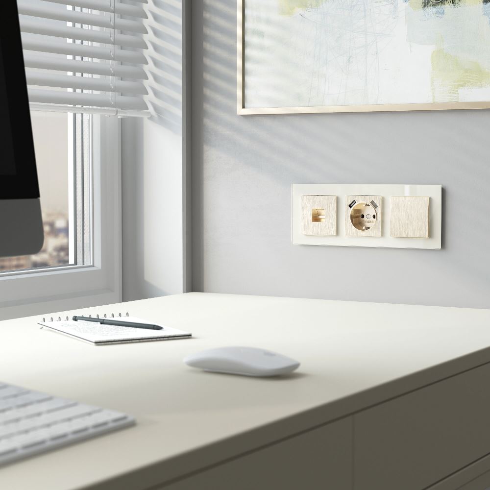 Выключатель одноклавишный встраиваемый проходной Werkel Шампань рифленый W1112010 — изображение 2